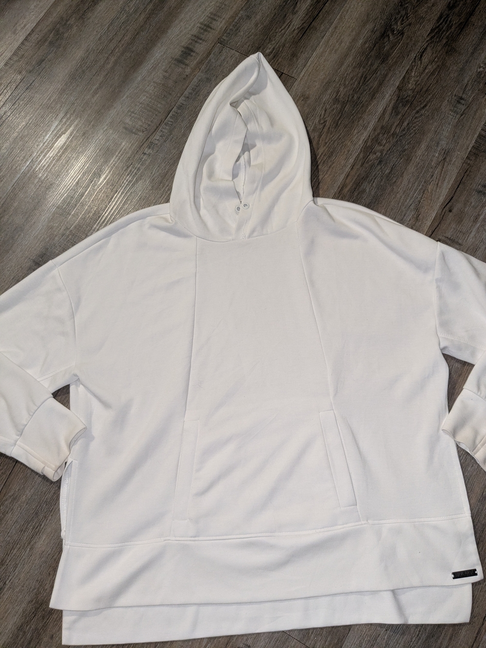 Woman's Nine West Athletic White Hooded Pullover Sweater